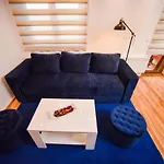 Pinevile Apartman 13